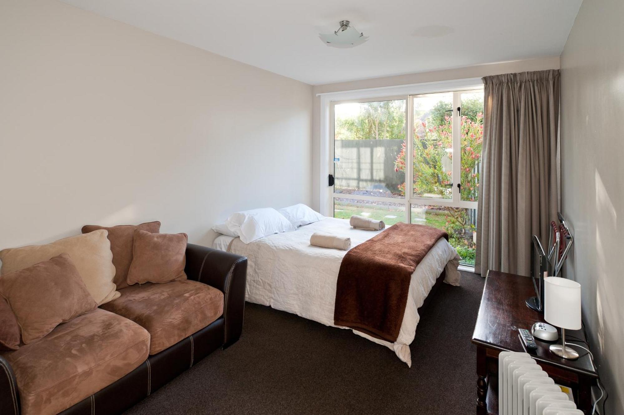 85 On Bealey Albergue Christchurch